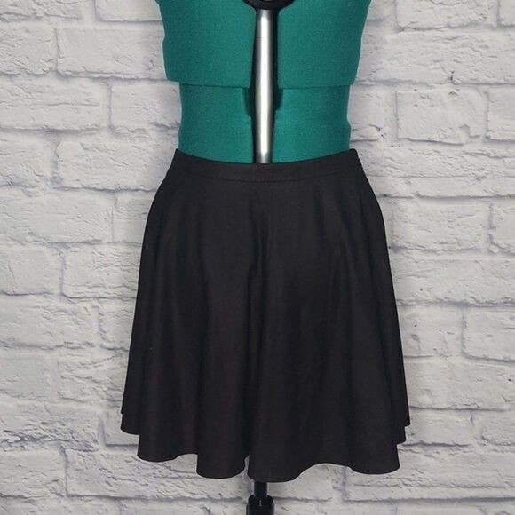Nwt Joie Kyla Caviar Women's Soft lamb leather circle mini Skirt Size Small